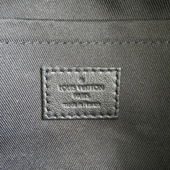 Louis Vuitton Palm Springs Mini In Reverse Monogram - Picture 2 of 7